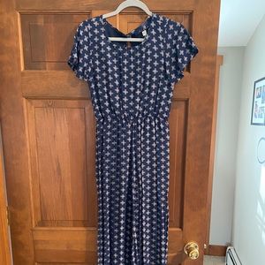 Cute navy blue jumper, from Francesca’s.